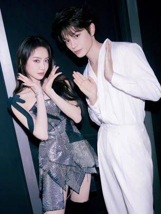 昨天看得非常开心,2025年到了,小枕头赶紧安排上日程