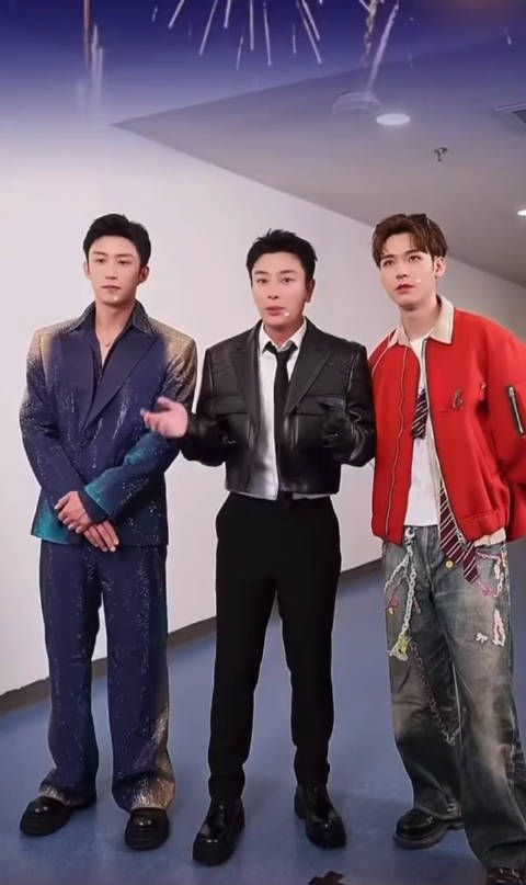 老实人龚俊,贾乃亮在cue流程,龚俊黄景瑜在默默数有几个0,个,十,百,千…