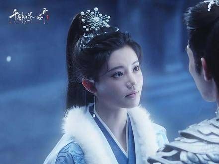 暮悬铃决意求死却未得偿所愿!谢雪臣言:若连一人都无法拯救,又何谈拯救苍生!