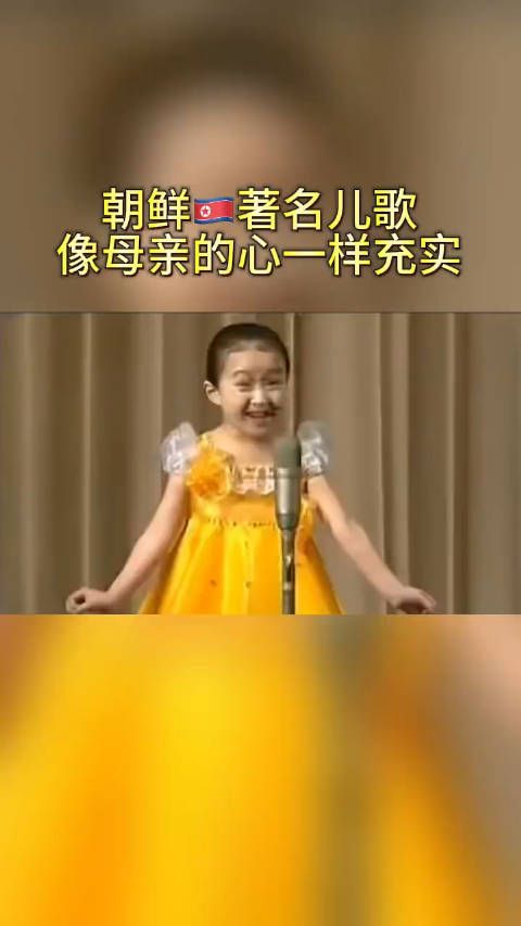 小小的年纪,一脸的慈祥
