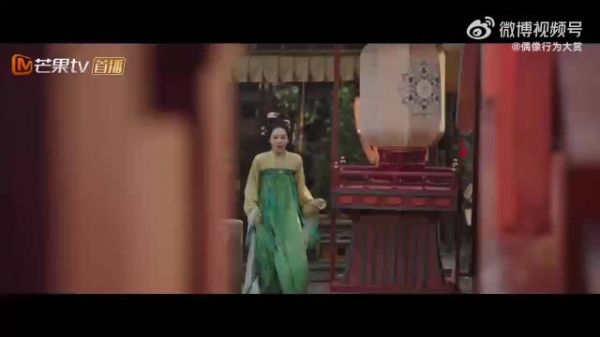 何惟芳的疯狂被刘畅的怀抱制止,眼中的求救撞上他的关切