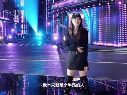 开朗的宋茜,笑得真爽朗,依旧那么喜欢自嘲呢!宋茜victoria