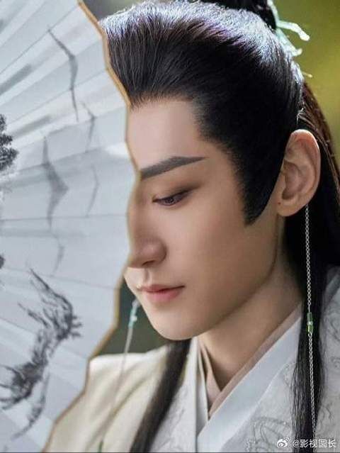 “我比任何时候都清醒,却又看着自己深陷其中” ,好心疼破碎又深情的男二