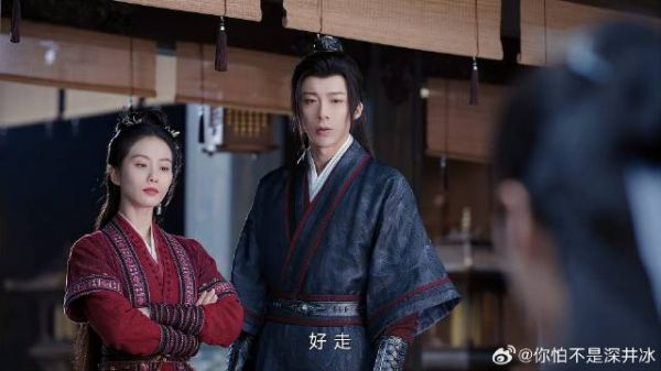 于十三跟美女告别,如意得知她是初月,表情贼精彩!