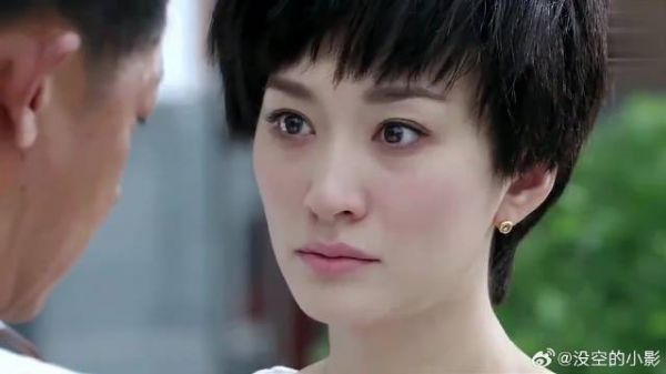 妻子突然同意离婚,不料到民政局,妻子反应让丈夫惊呆