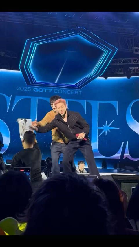 GOT7今日份演唱会小品,开始甚至还没到10分钟