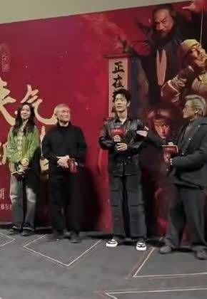 湖北文旅喊网友来武汉看射雕
