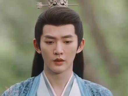 “灵力虽低,但会尽全力守护她”