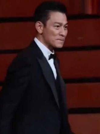 中国影协副主席 颁奖,气场全开,真是百看不厌,确认过眼神,感谢遇见