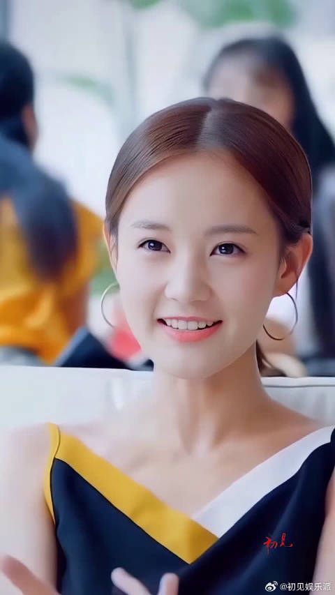 被低估的宝藏女神李一桐,真的美疯了!
