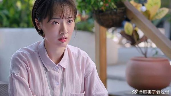 月亮被老爸约出来,怎料竟被告知要离婚,原因太真实