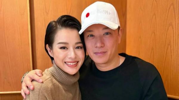 胡杏儿52岁老公夜店狂欢,与多名美女搂抱亲脸,亲密互动画面曝光