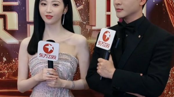 张晚意景甜电视剧品质盛典采访cut 景甜:有张晚意是来演这个剧的原因