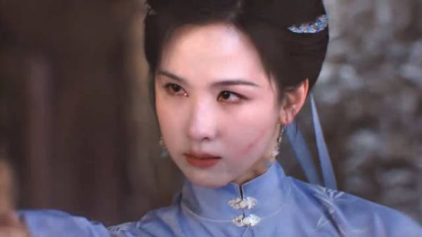 这一段,陈都灵演技我真佩服!庄寒雁绝望又痛苦,终于把所以的恨意显现人前!