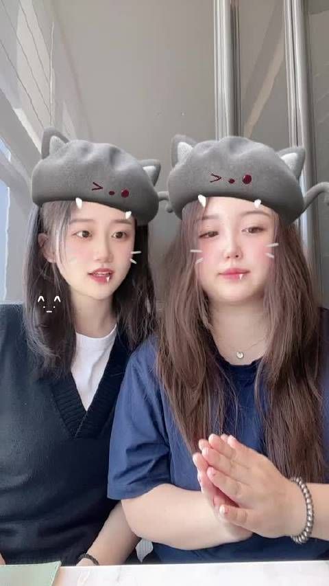 姐夫说要和我姐过二人世界所以吃了个早饭就被抛弃的小姐姐就是偶^_^