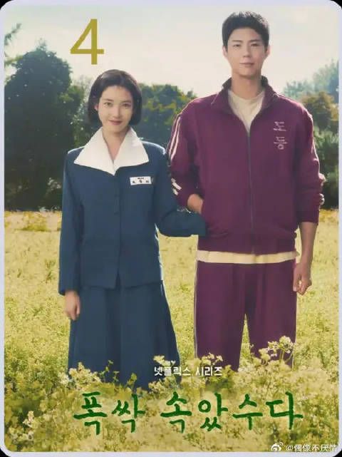 女人每次出摊卖鱼,都会故意让摊位背靠大海