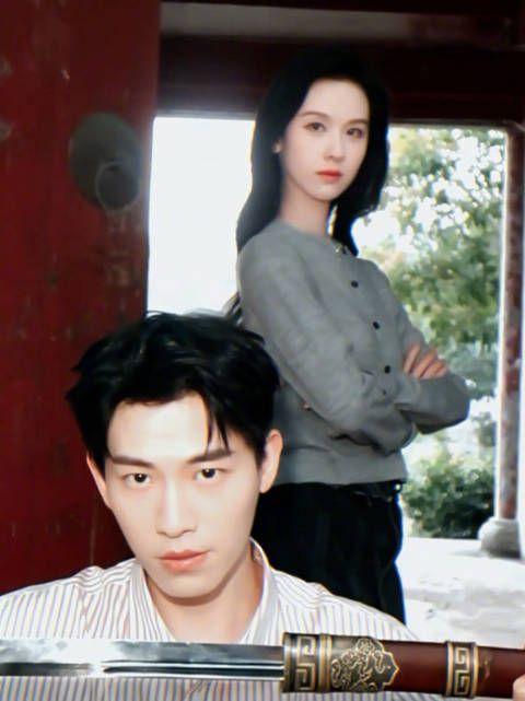 陈都灵辛云来拍了“我做你的妻子，你做我的谋士”转场视频…