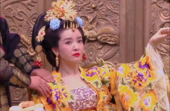 除苗贵妃外，李晟又一个出圈妆造