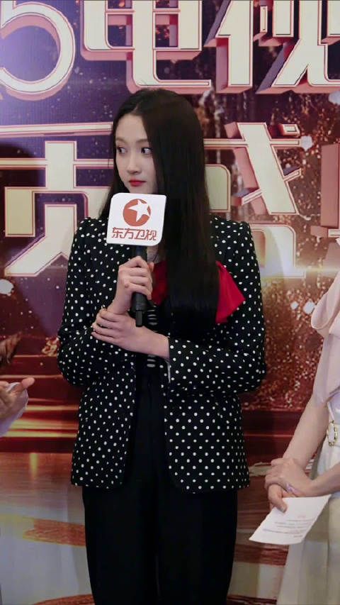 角色与演员的双向奔赴,@关晓彤 在畅聊拍摄心得:看到了大家的正面反馈,真的很开心