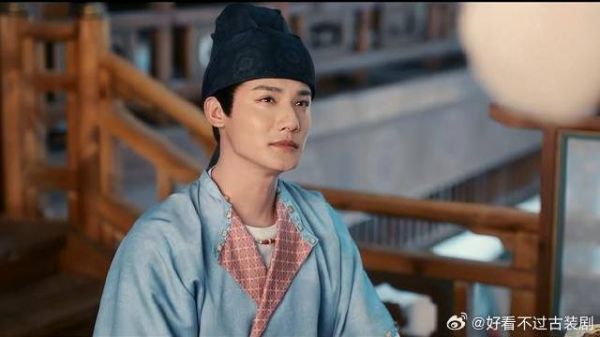 《蜀锦人家》谭松韵郑业成 杨锦官这是舍不得自己的酒给英英喝