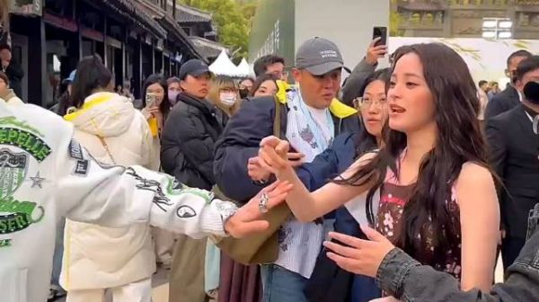 又有欢乐新瓜!谁能想到,一向形象满分的欧阳娜娜和马伯骞…