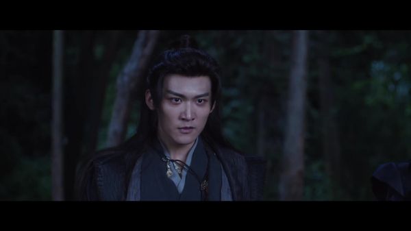 周柯宇念无双预告 千麟寻找母亲的下落,却被告知母亲去世了 你找不到她,她已经死了,你自小在战鬼族长大…