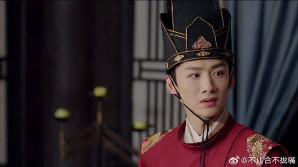 顾九思去查账,哪知被上司打发,让他回去休息