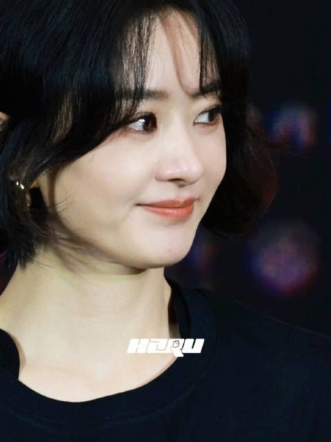 被赵丽颖的眼眶里这滴泪美得脑袋一片空白…全世界能不能都点开这个视频…