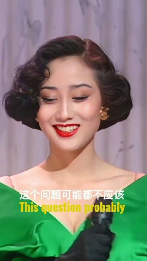 利智1989年出席亚洲小姐竞选总决赛…