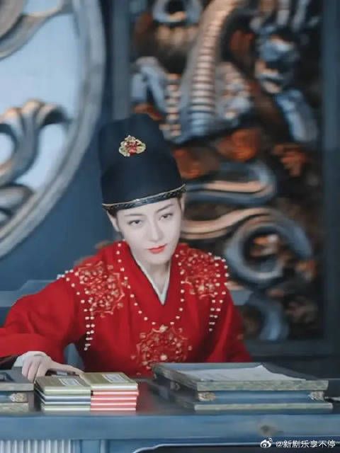 办他姐重现江湖！