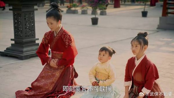 芈月芈戎被赶出宫守灵，终于不怕被陪葬了，小芈戎好可爱