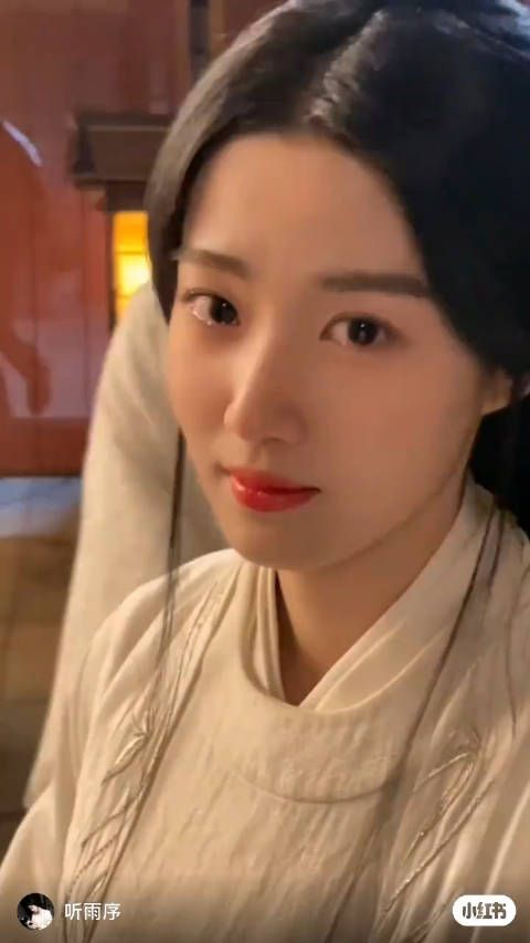 她有个天赋我觉得竞争力跟不可替代性太强了！