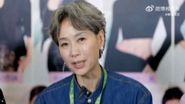 叶童姐姐小小透露自己现在唱跳很厉害…