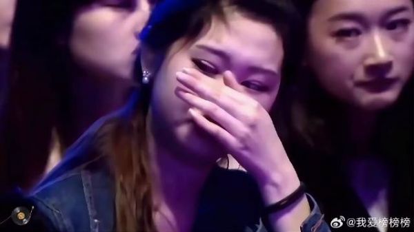 汪苏泷《万有引力》，甜蜜旋律，诉爱情的引力