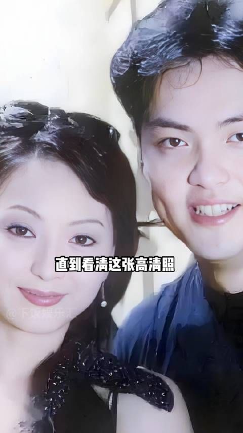  一张高清照曝光，揭开香妃刘丹的神秘守护者，跨越生死的友情