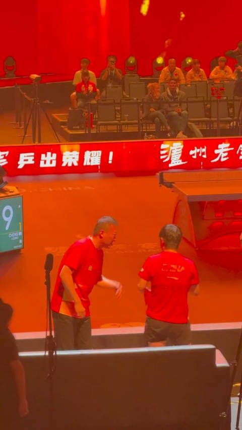 全场合唱kiss kiss莎莎纯享版超级无敌巨大声！我将永远珍藏！