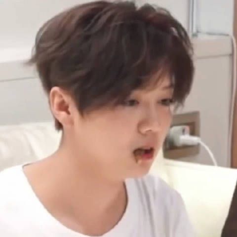 五哈先导片的鹿晗,胖了好多啊