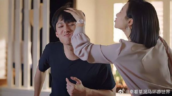 繁星跟爸妈吻别，贺灿阳也想亲一下，不料人这反应