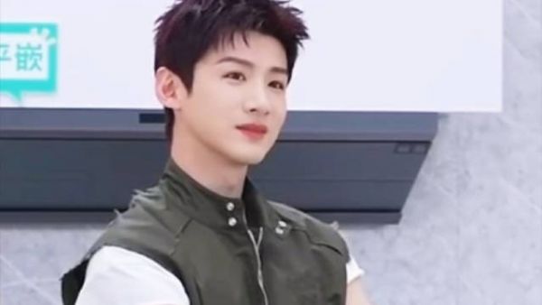 ་་ 快乐小狗日记 白敬亭