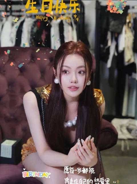 蛋神祝福蛋宝生日快乐，愿梦想成真幸福安康