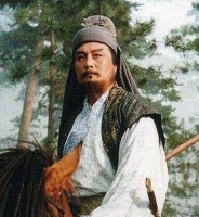 《水浒传》兵器排行榜,个个不凡,可媲美青龙偃月刀重量是它!