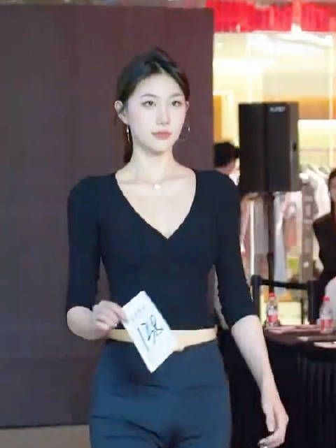 138号一出场就征服了观众