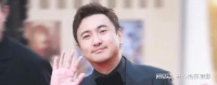 沈腾神操作|华表奖忘词现场秒变喜剧名场面 网友:这救场我给满分