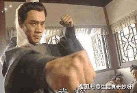 他是水浒第一英雄,上山前后为何判若两人呢?原因有四,令人心酸