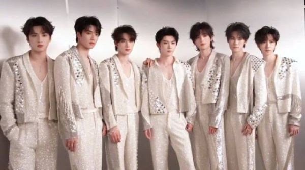 时代少年团「加冠礼」演唱会-「冠岁」海口站 你是什么样，美就是什么模样！