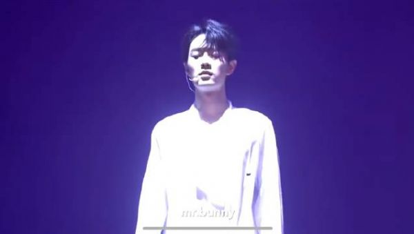 肖战生日会现红海,粉丝高喊不可以
