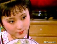 袭人区区一个丫鬟,为什么敢对林黛玉评头论足?