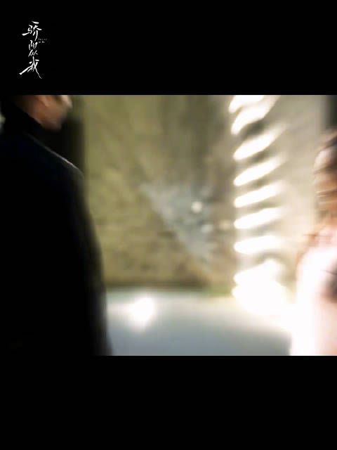 宋威龙你小子今天挺忙啊 果然伟大的脸偶像剧抢着用