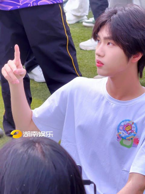 多好的一页～ 玩的超～开熏dei小周