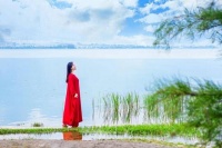 读懂《杨绛传》才明白:层次越高的人,越会让身边人舒服